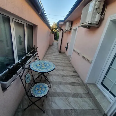 Solaria House Gasthuis 3*