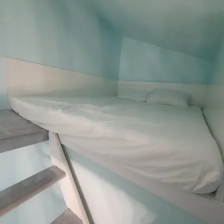 ゲストハウス Solaria House コンスタンツァ