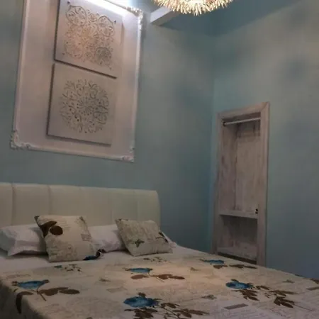 Guest house Solaria House 3*